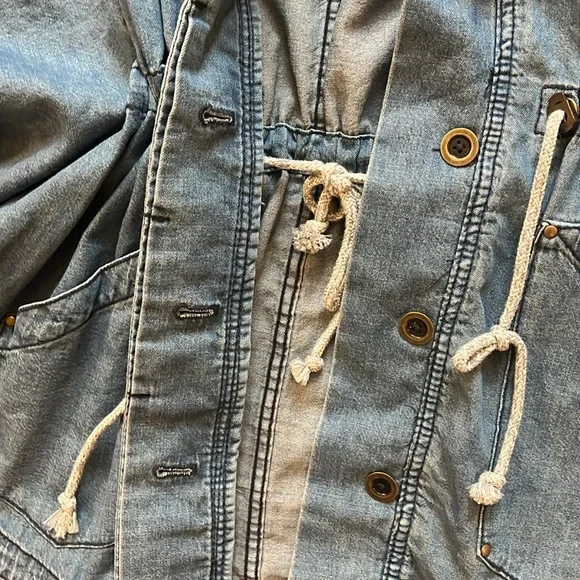 Anthropologie Denim jacket, size XS/S - Picture 10 of 16